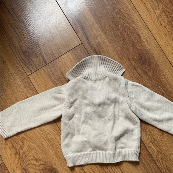 Fin & Vince Cable Knit Cardigan - Picture 3 of 3